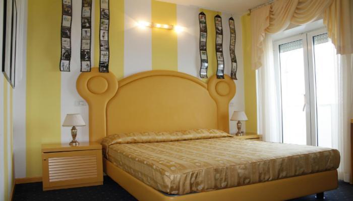 Hotel San Salvador Беллария-Иджеа-Марина Экстерьер фото
